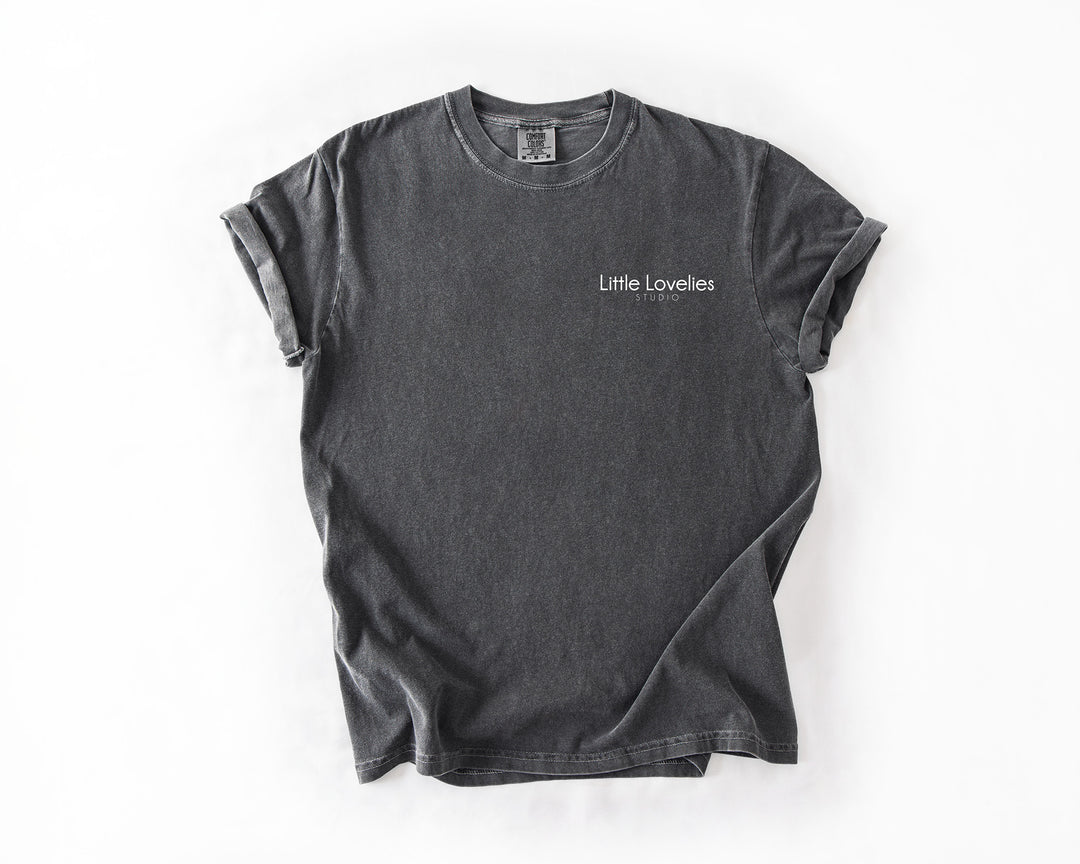Hot Girls Read Books Comfort Colors Tee