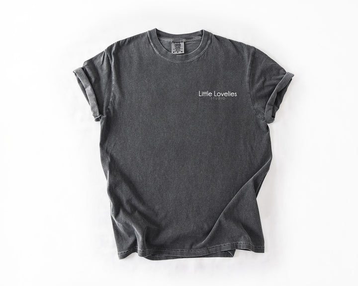 Hot Girls Read Books Comfort Colors Tee